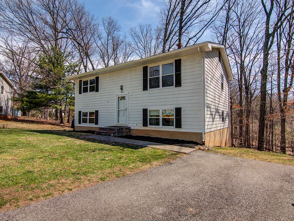 1st image of 702 Brownwood Dr NW