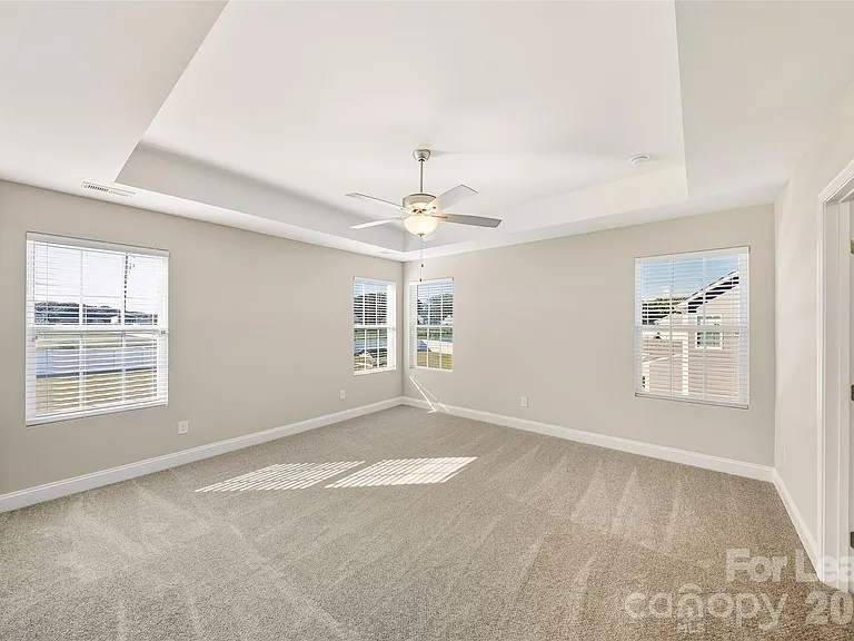 11507 Valley Oaks Ln — Photo 23