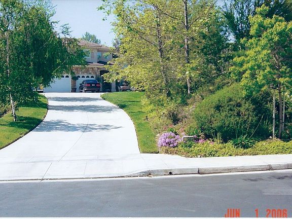 OVER 100FT DRIVE WAY