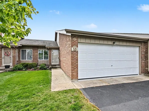 53 Village Woods Dr, Crete, IL 60417