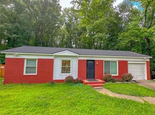 115 Stonehenge Pl, Athens, GA 30606