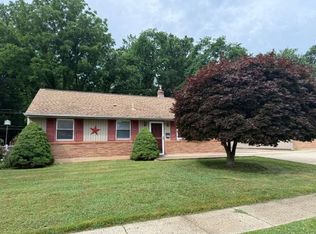 3746 Windsor Dr, Bensalem, PA 19020