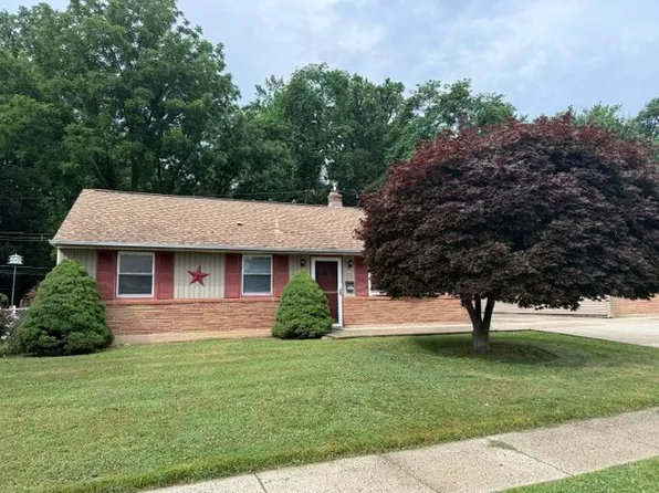 3746 Windsor Dr, Bensalem, PA 19020