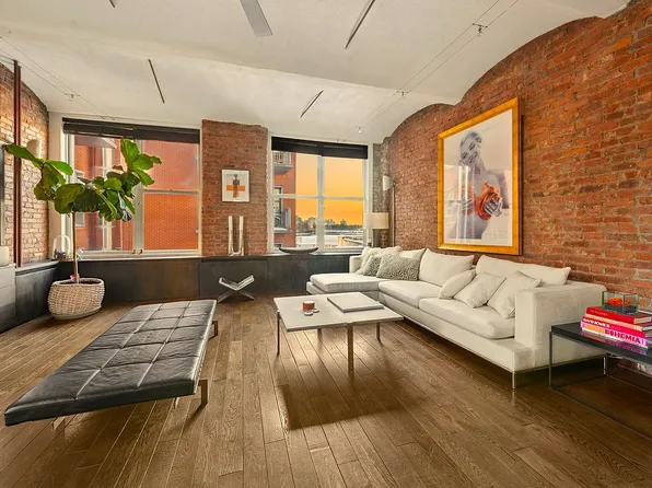 275 Water St #5/6, New York, NY 10038