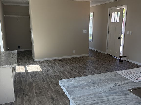 2nd image of 202 Addison St