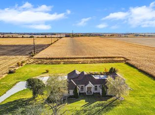 526 W 7000n Rd, Manteno, IL 60950