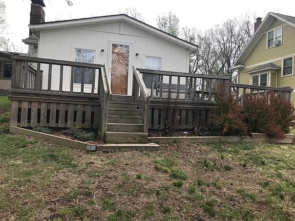 2nd image of 915 S Brookside Ave