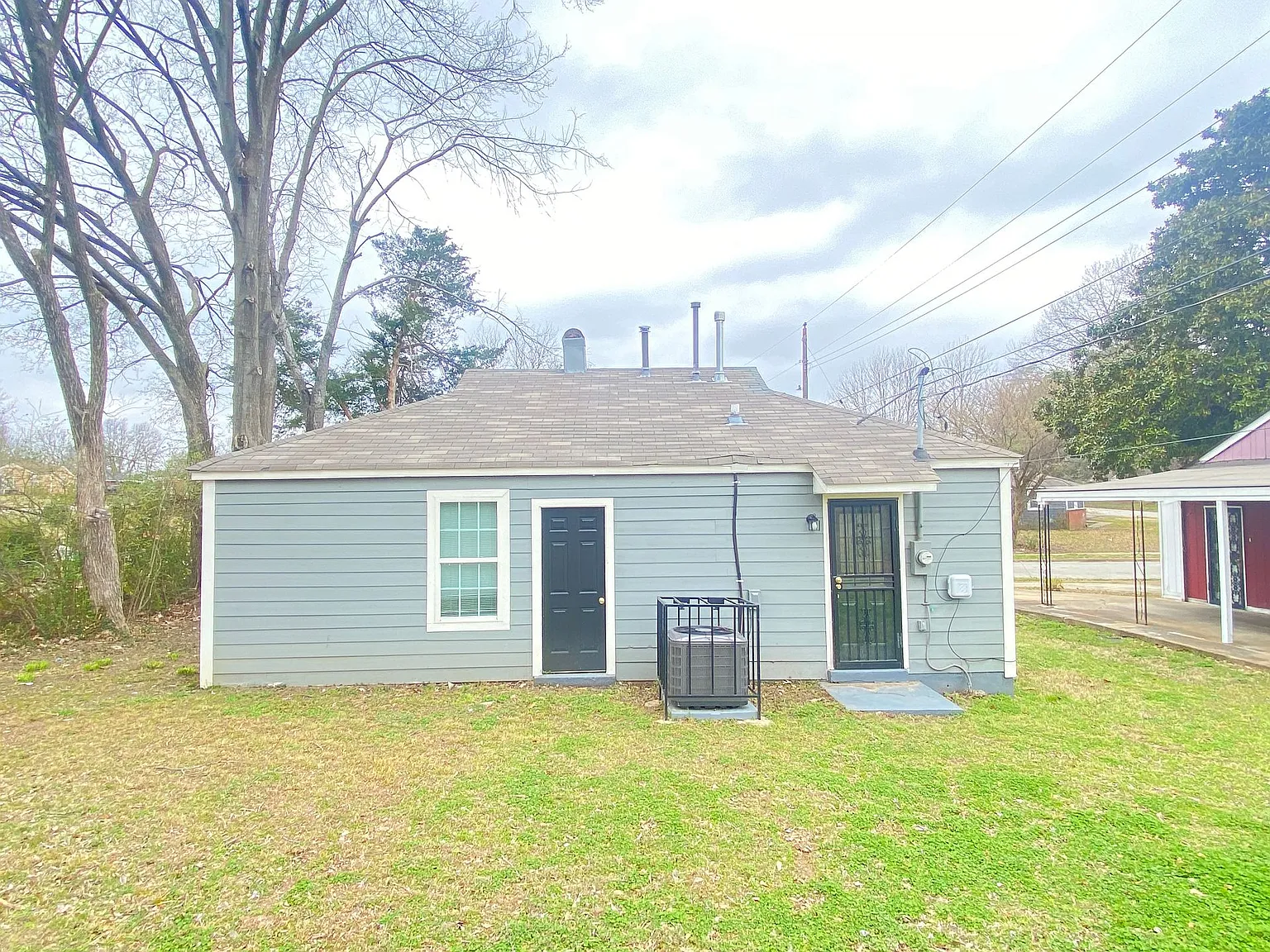 3252 Norton Rd — Photo 4