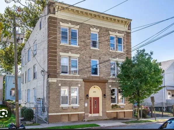 290 Ogden St #C5, Orange, NJ 07050