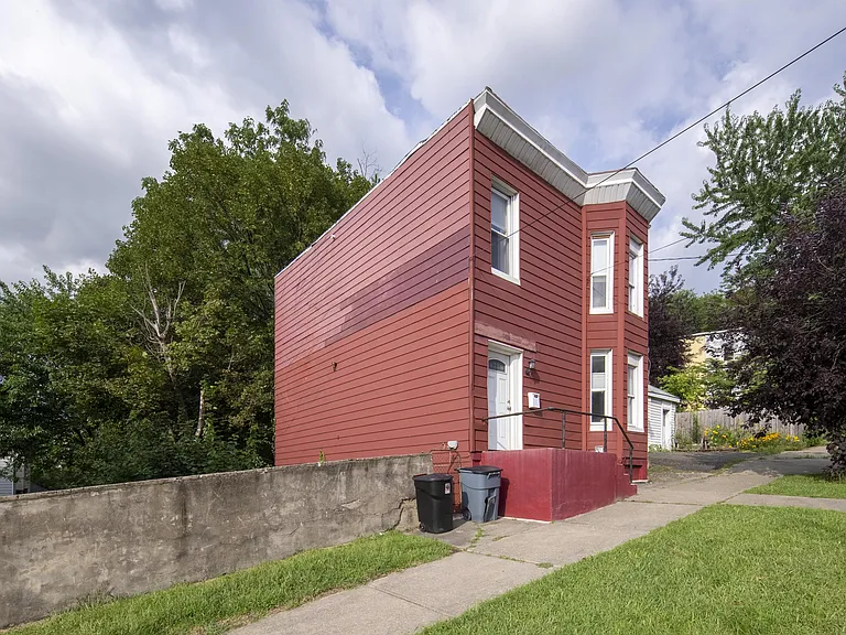 904 Peoples Ave — Photo 28