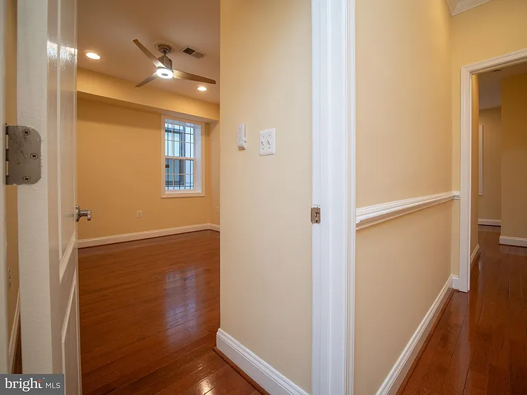 648 Newton Pl NW #2 — Photo 9