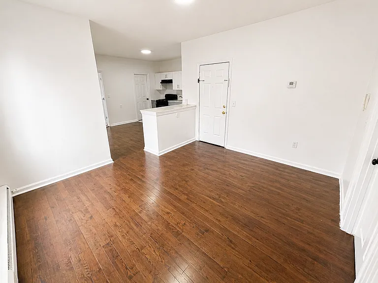 453 14th Ave #2 — Photo 9