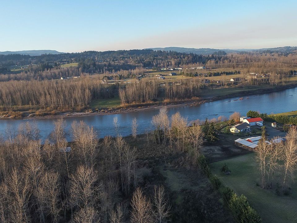 1st image of 124 Horseshoe Bend Est