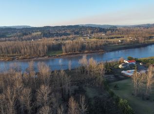 124 Horseshoe Bend Est, Kelso, WA 98626