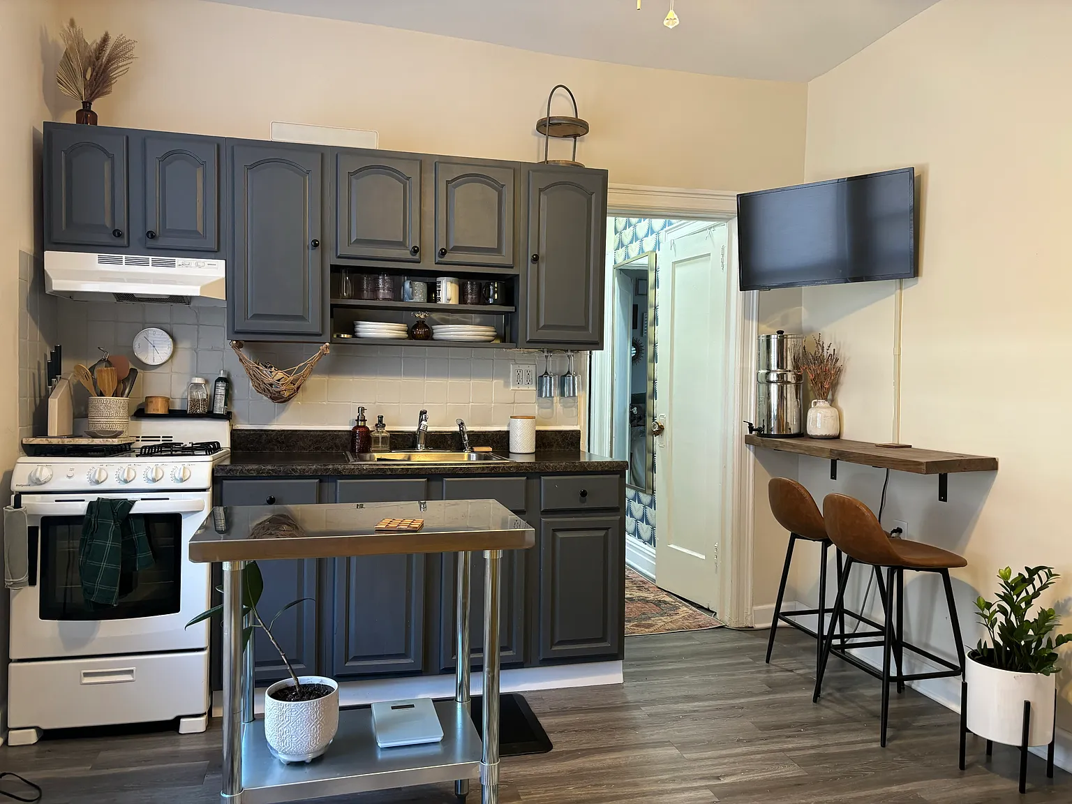 1 bed, 394 sqft, $1,800 — Photo 4