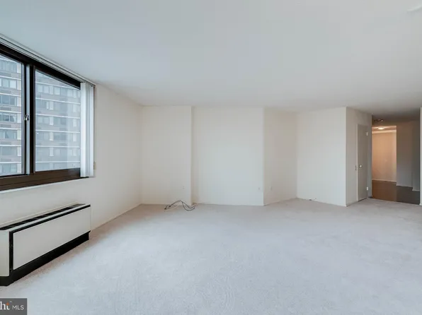 1420 Locust St APT 12A, Philadelphia, PA 19102