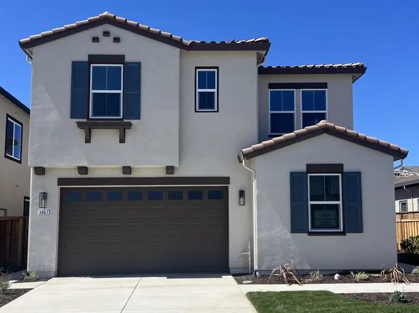 3067 Green Meadow Ln, Lathrop, CA 95330