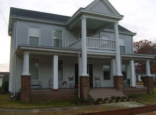 600 E Virginia Ave, Crewe, VA