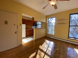 1098 Dean St #2, Brooklyn, NY 11216