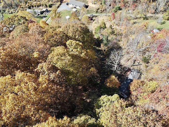 3rd image of 300 Robert Wilson Dr