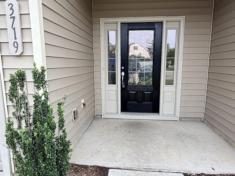 3719 Landshire View Ln #1 — Photo 2