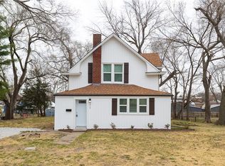 315 S Osage St, Buckner, MO 64016