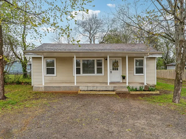 1006 N Jones Ave, Tahlequah, OK 74464