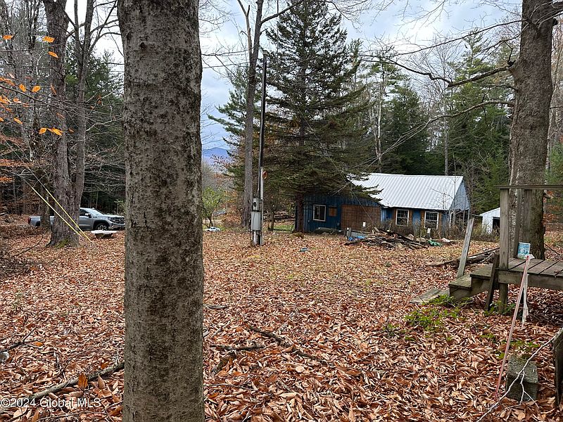 2nd image of 111 Horse Hill Road