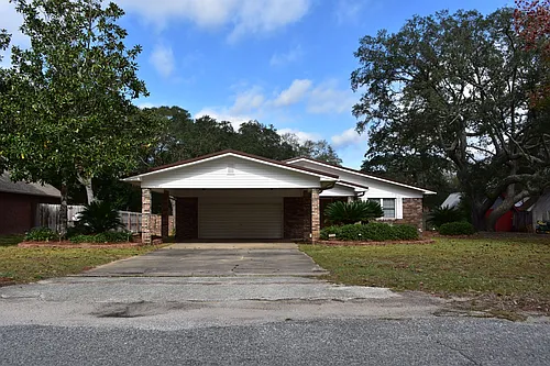 262 Mississippi Ave Photo 1