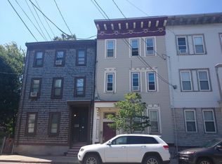 185 W 5th St, South Boston, MA 02127