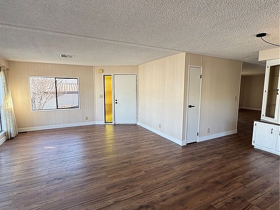 4th image of 8651 Foothill Blvd Space 157