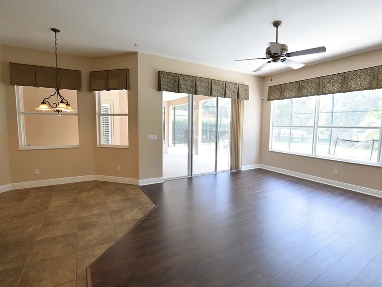 1036 Shadowmoss Cir — Photo 9