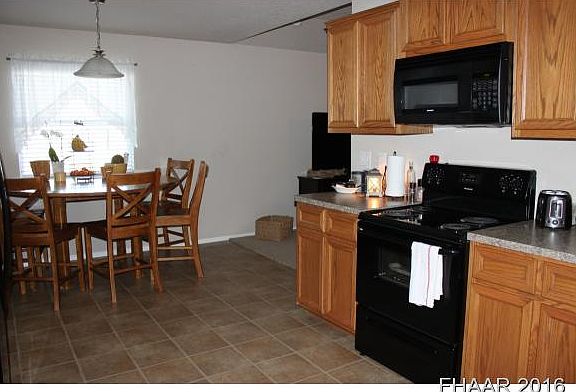 3rd image of 3900 Clementine Dr