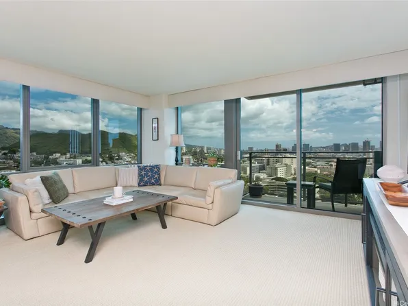 1200 Queen Emma St APT 2312, Honolulu, HI 96813