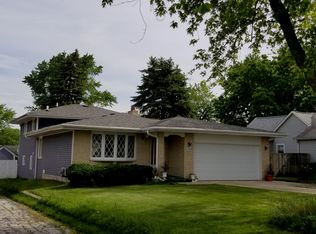 1130A Adelia St, Downers Grove, IL 60516