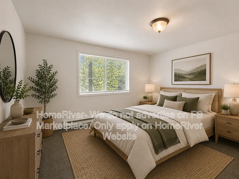 3211 S Regal St #5 — Photo 3