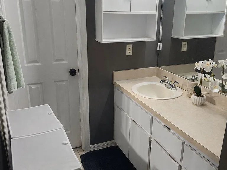 6115 N Albany Ave — Photo 15