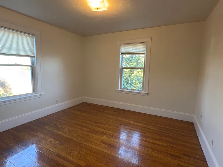 155 Summer St #11R — Photo 8