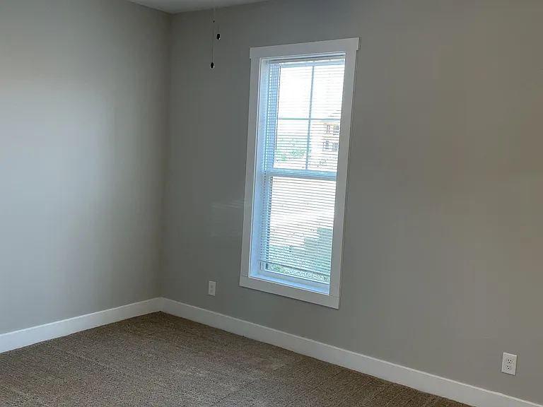 456 English Commons Drive Building A — Photo 8