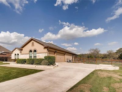 387 Barden Pkwy, Castroville, TX, 78009