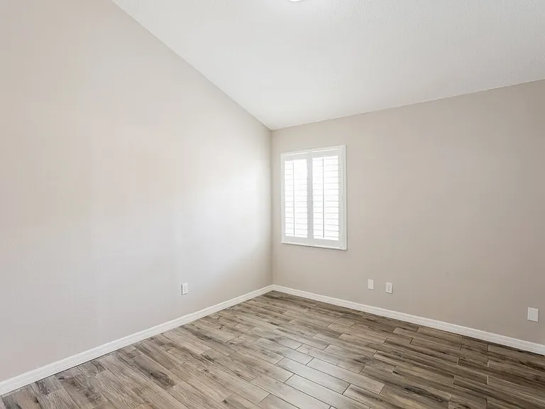 2308 Kenwick Dr — Photo 11