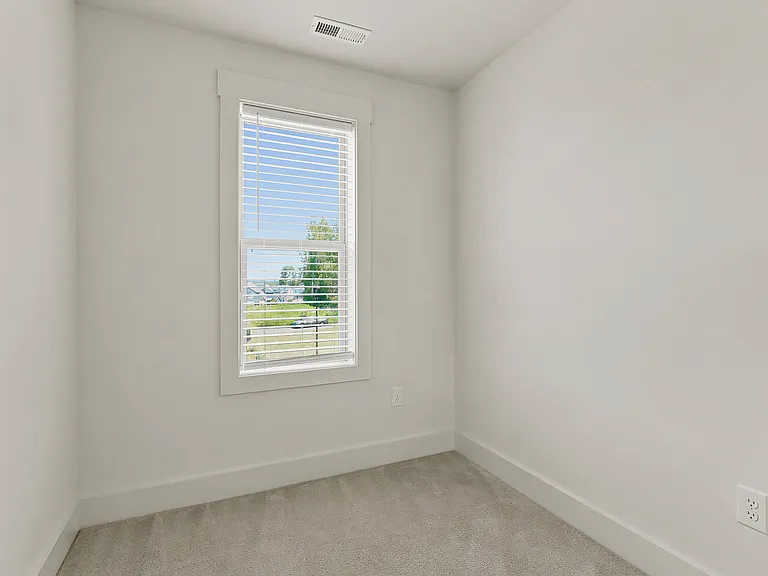 6260 Taylor Rd — Photo 33