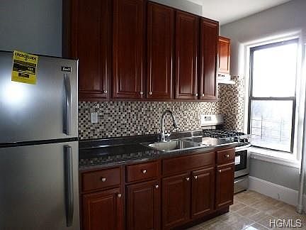 1st image of 145 S 4th Ave APT 9