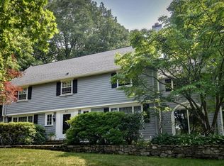 47 Indian Head Rd, Framingham, MA 01701