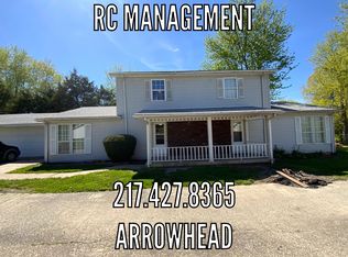 15986 Arrowhead Rd #102, Danville, IL 61834