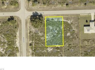2717 73rd St W, Lehigh Acres, FL 33971