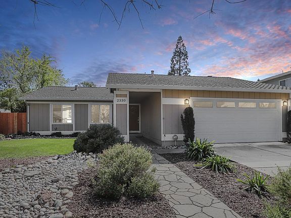 3rd image of 2330 Cimarron Dr