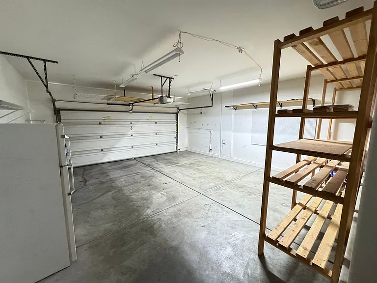 8123 Mosaic Sunrise Ln — Photo 25