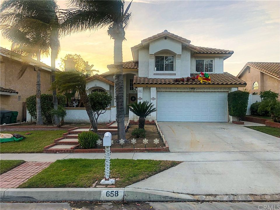 1st image of 658 Rock Vista Dr