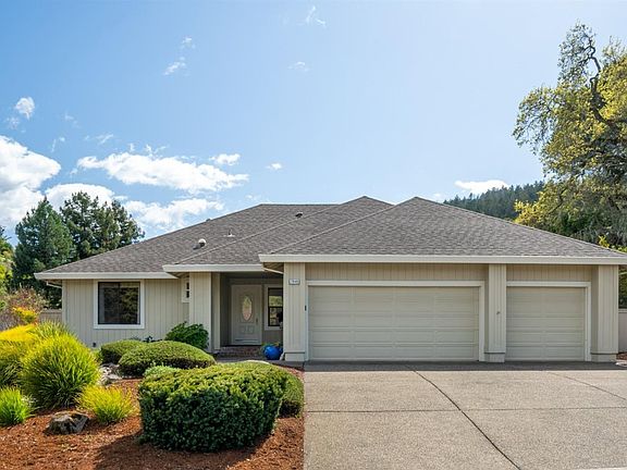 2nd image of 7840 Oakmont Drive